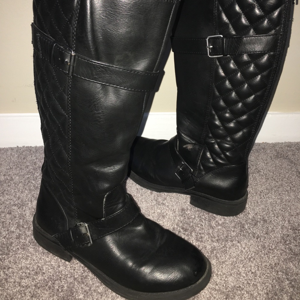 Girls boots